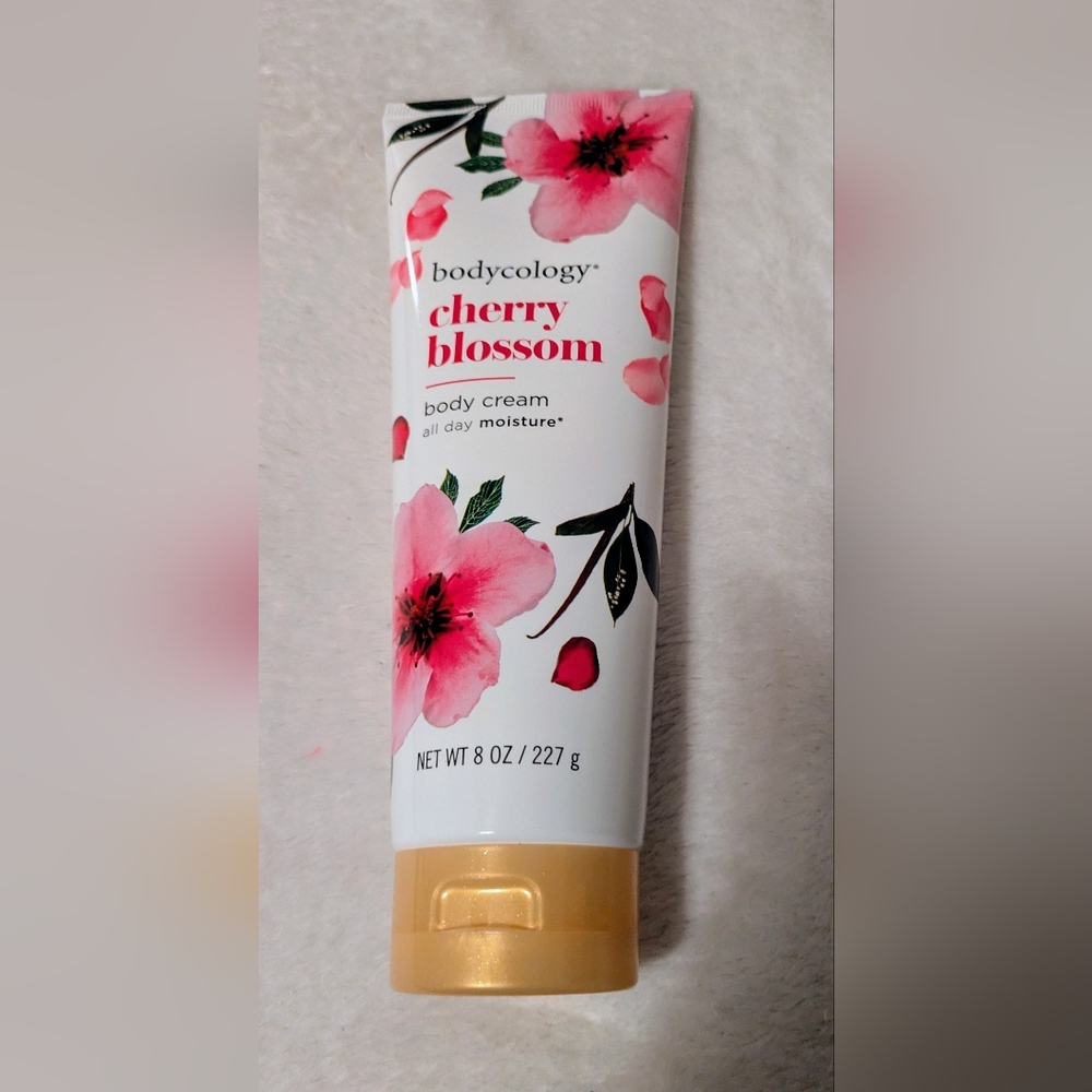 Bodycology Cherry Blossom Body Cream All Day Moisture 8 Oz Cruelty Free